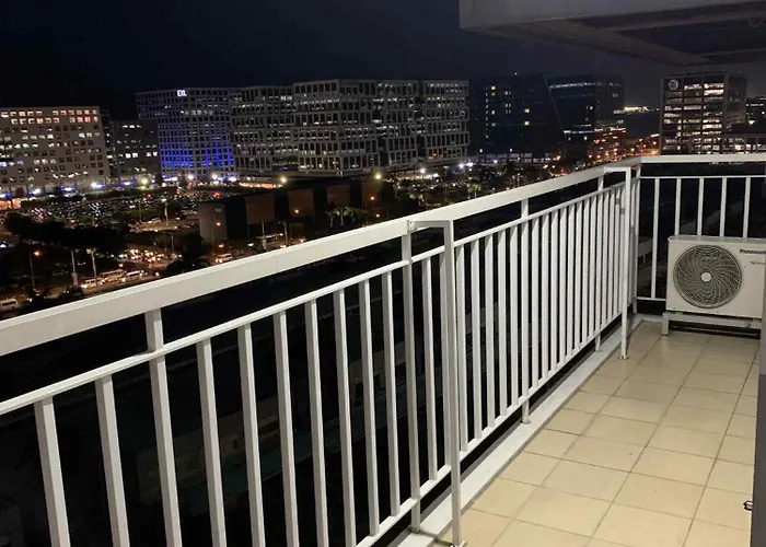 Shell 2 Bedroom By Kathy 4* Manila