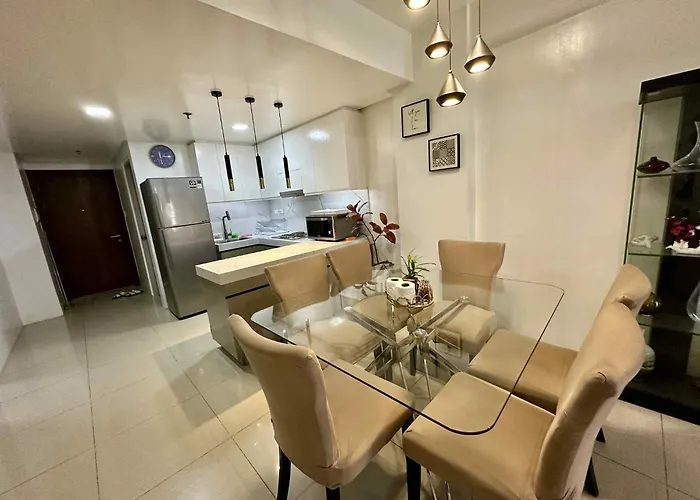 Shell 2 Bedroom By Kathy 4* Manila